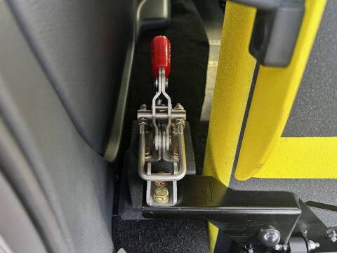 2025 Toyota Sienna LE 8-Passenger