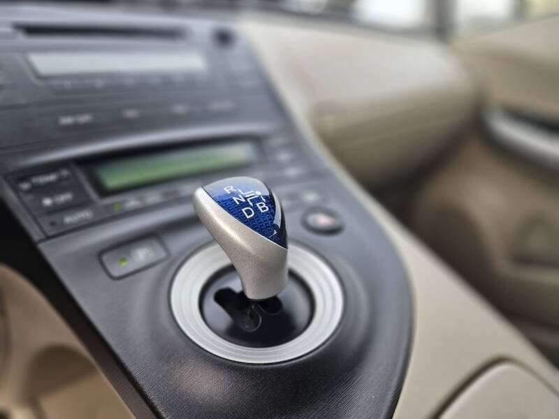 2011 Toyota Prius Two