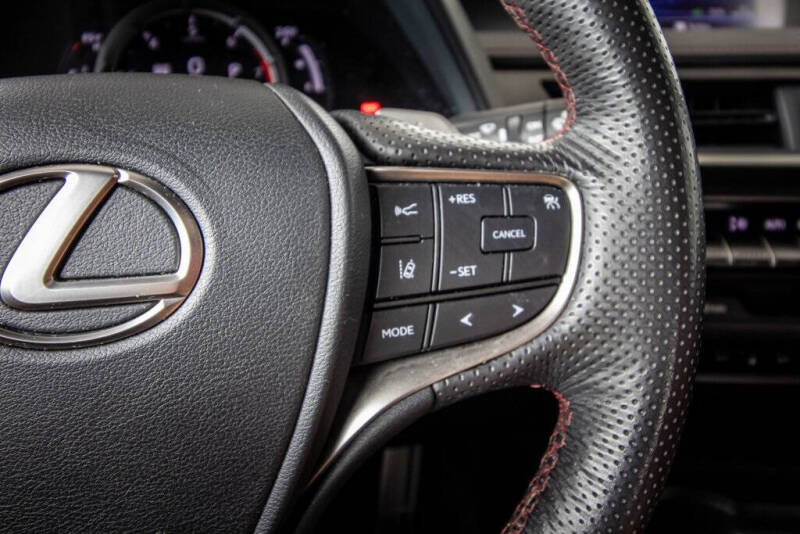 2019 Lexus UX 200 F SPORT