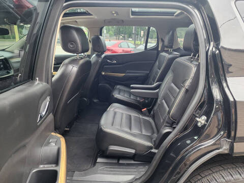 2017 GMC Acadia Denali