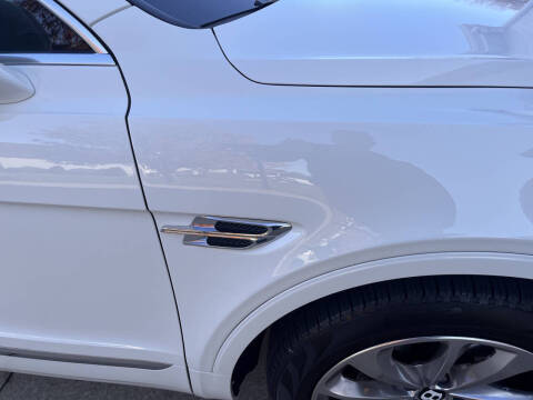 2017 Bentley Bentayga W12 First Edition