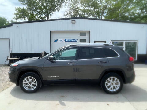 2015 Jeep Cherokee for sale at A & B AUTO SALES in Chillicothe MO