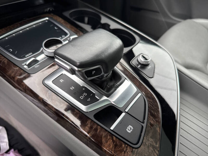 2019 Audi Q7 quattro Prestige 55 TFSI