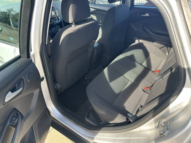 2017 Ford Focus SEL