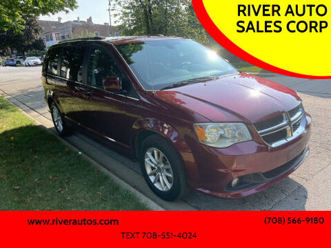 2019 Dodge Grand Caravan for sale at RIVER AUTO SALES CORP in Maywood IL