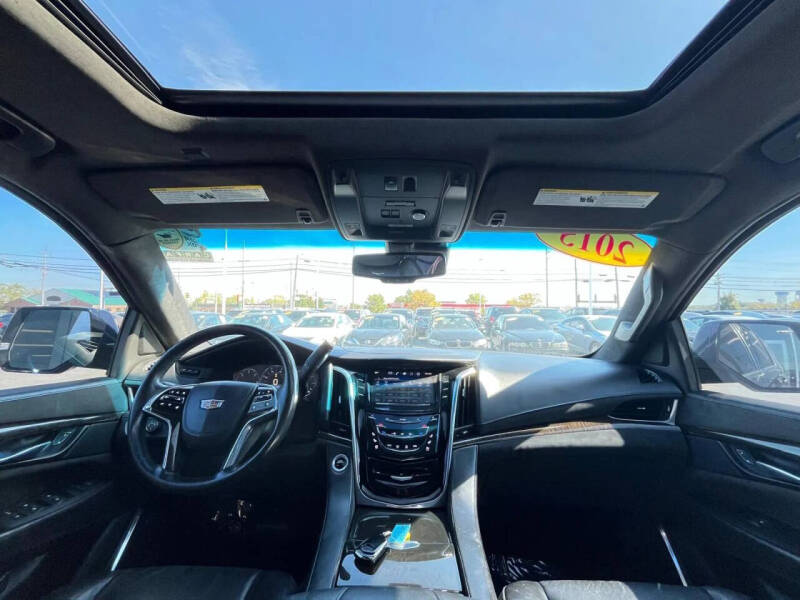 2015 Cadillac Escalade Platinum