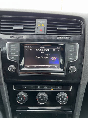 2015 Volkswagen Golf GTI S