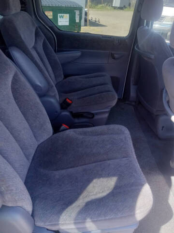 2000 Dodge Grand Caravan SE