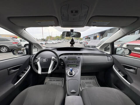 2011 Toyota Prius One