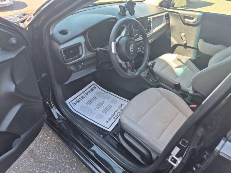 2018 Kia Rio 5-Door LX