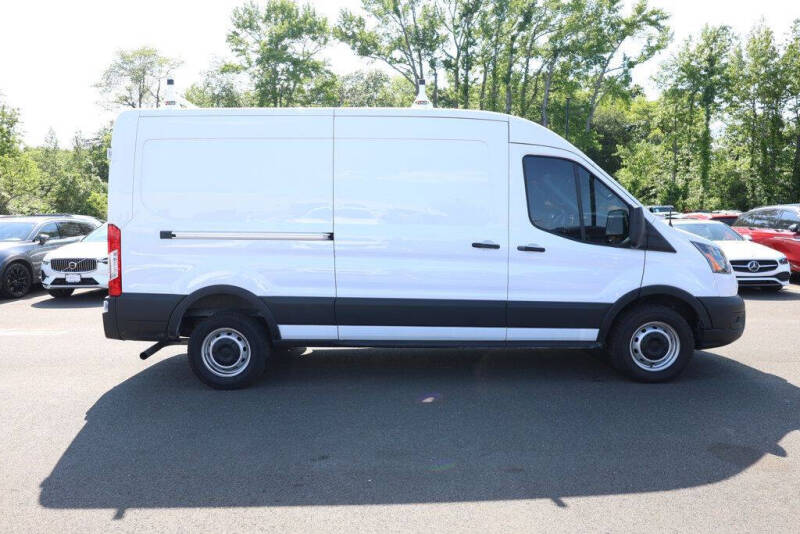 2025 Ford Transit 250