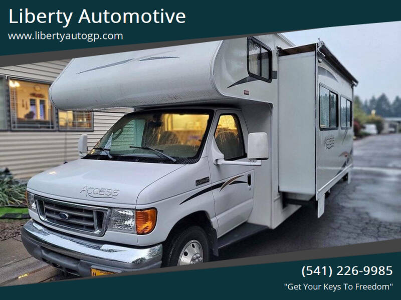 2006 Ford Econoline's photo