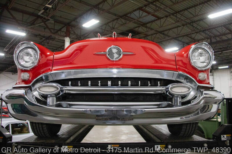 1955 Oldsmobile 98 Starfire