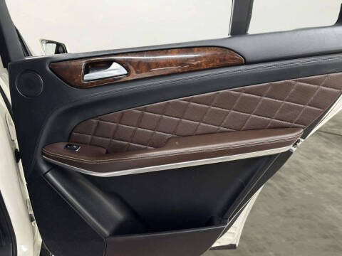 2014 Mercedes-Benz GL-Class GL 550 4MATIC