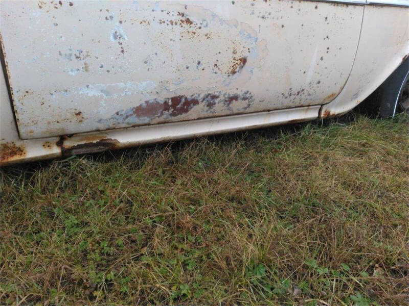 1961 Chrysler 2 DR-Hardtop