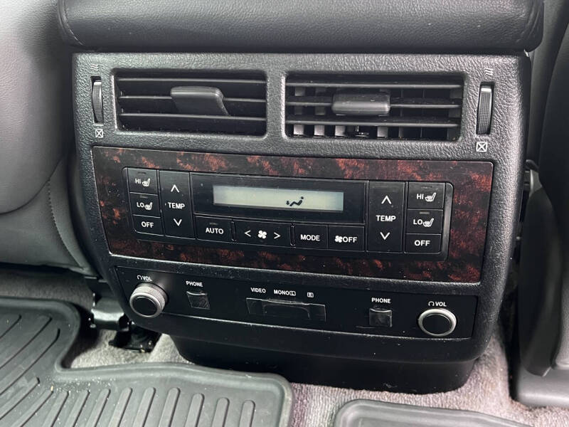 2008 Toyota Land Cruiser