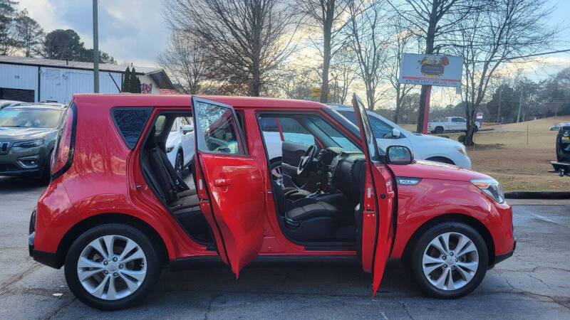 2016 Kia Soul +