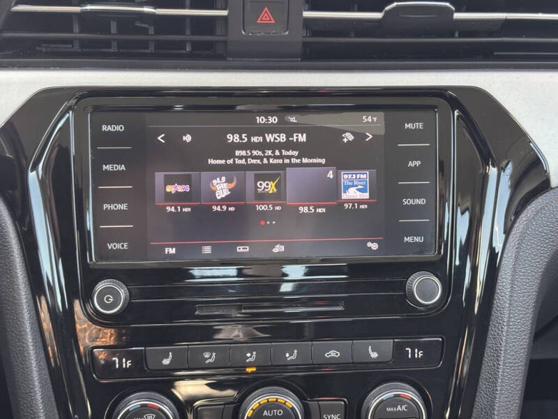 2020 Volkswagen Passat SE