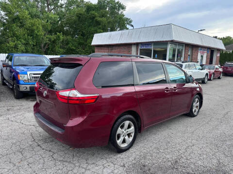 2015 Toyota Sienna