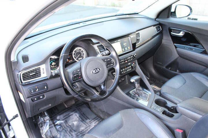2017 Kia Niro EX