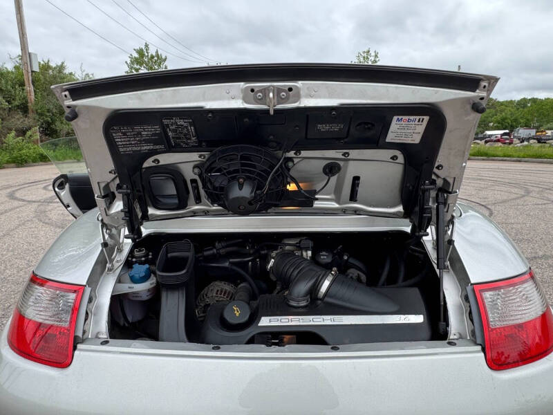 2006 Porsche 911 Carrera 4