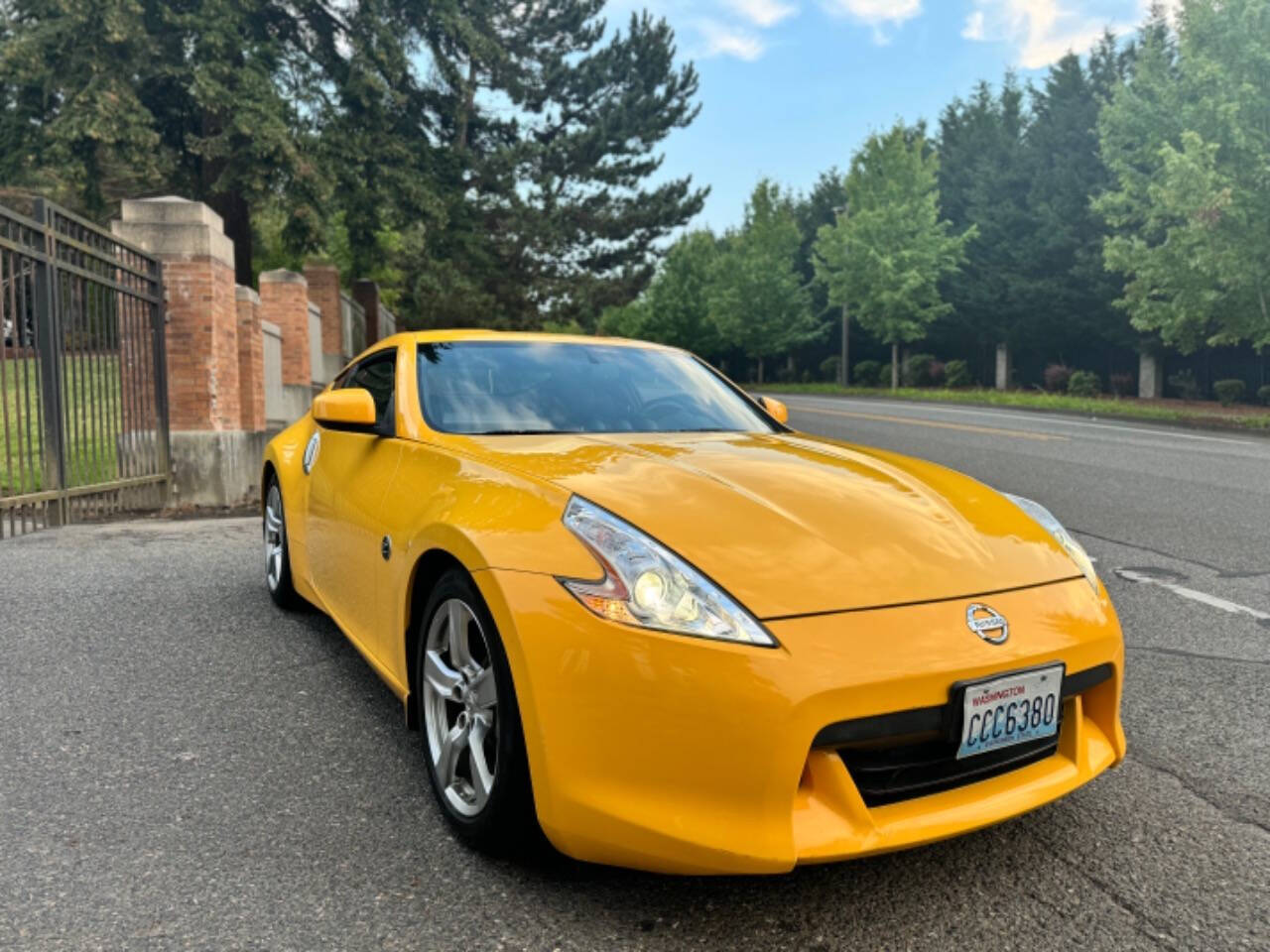 2009 Nissan 370Z for sale at E & A MOTORS in Portland, OR