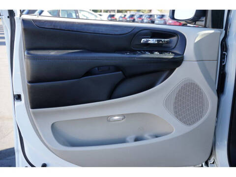 2017 Dodge Grand Caravan SE