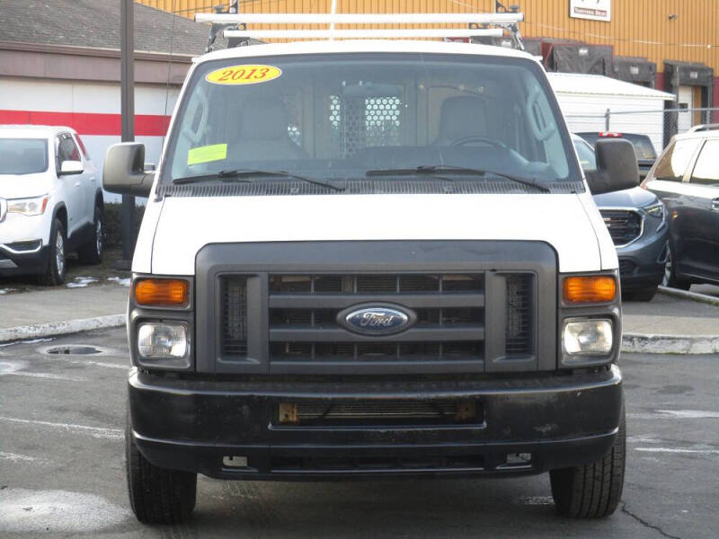 2013 Ford E-Series E-250