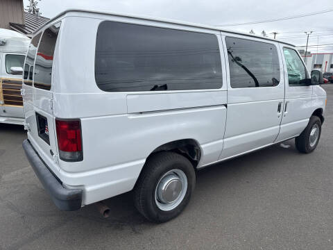 2004 Ford E-Series E-350 SD XL
