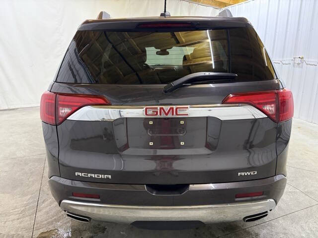 2017 GMC Acadia Denali