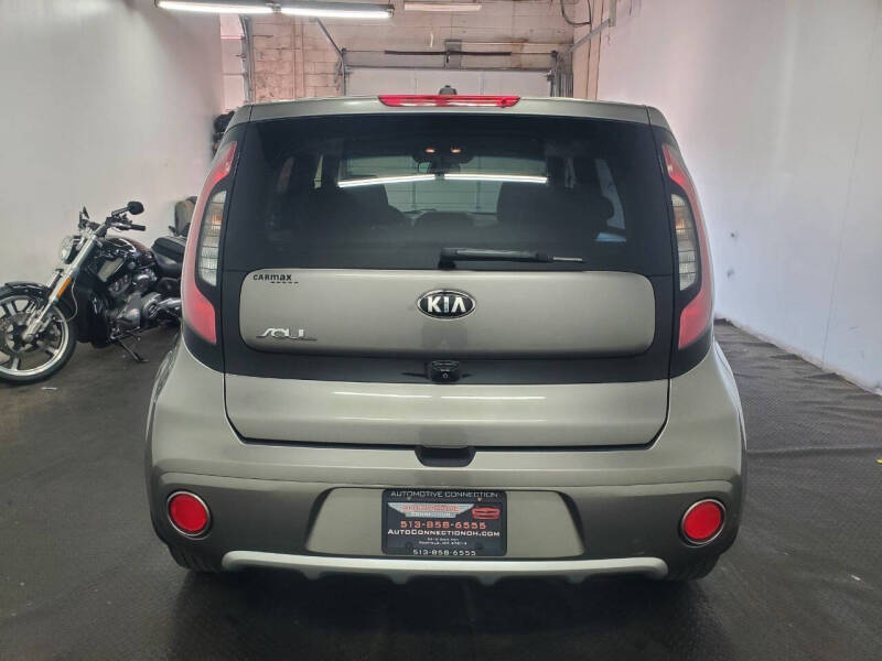 2017 Kia Soul +