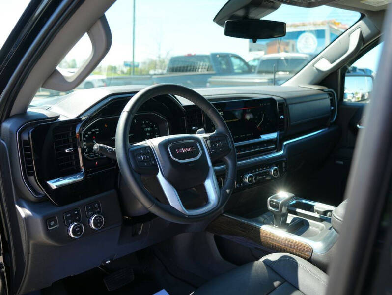 2024 GMC Sierra 1500
