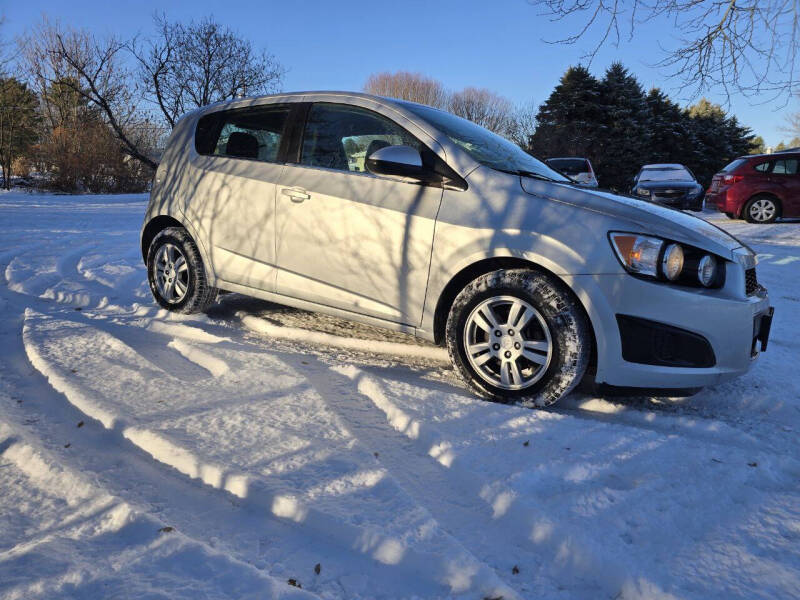 2014 Chevrolet Sonic LT Manual