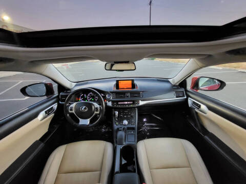 2012 Lexus CT 200h