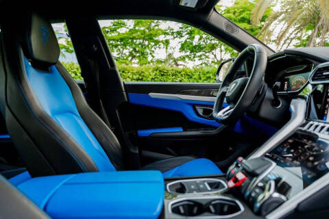 2020 Lamborghini Urus