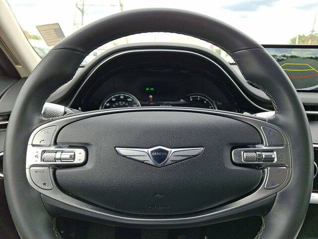 2025 Genesis GV70 2.5T Standard