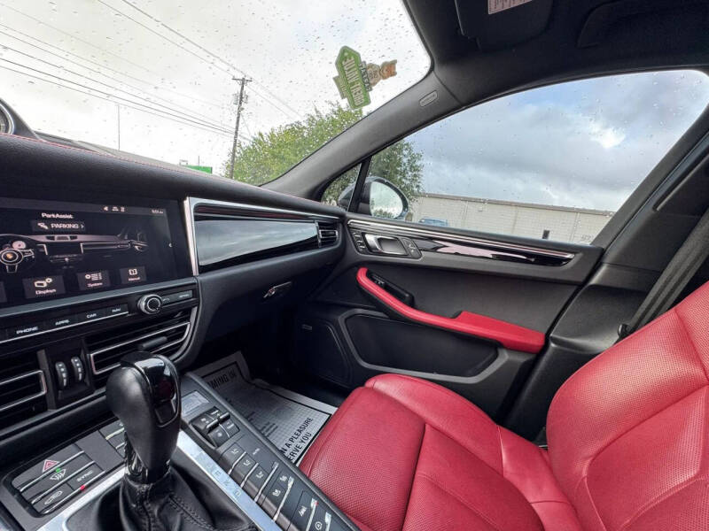 2019 Porsche Macan