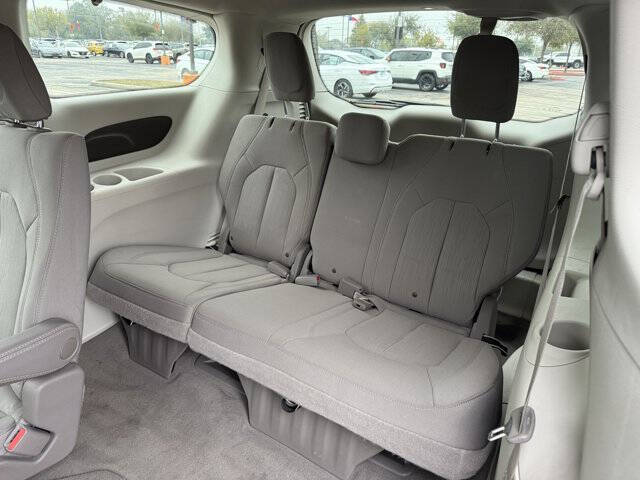 2021 Chrysler Pacifica Touring