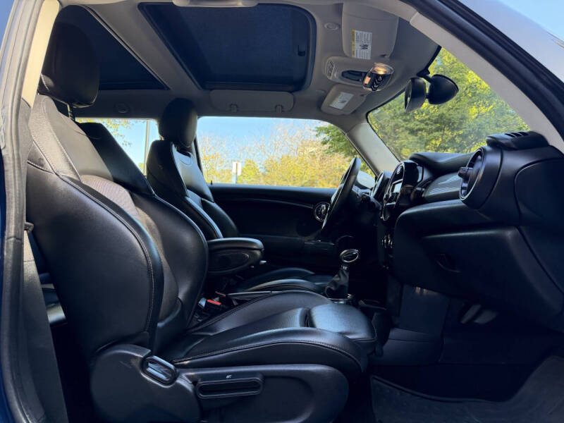 2015 MINI Hardtop 2 Door Cooper