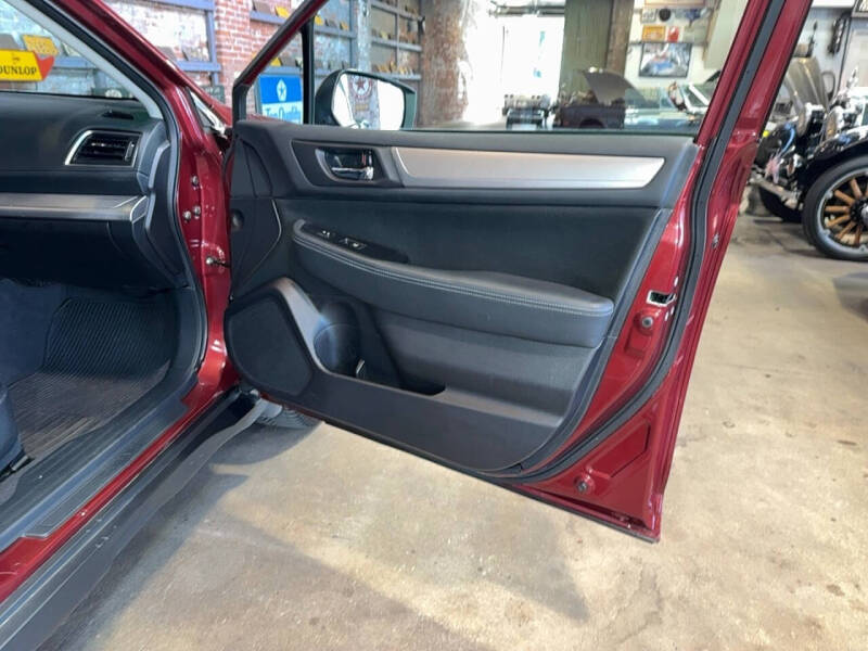 2017 Subaru Outback 2.5i Premium