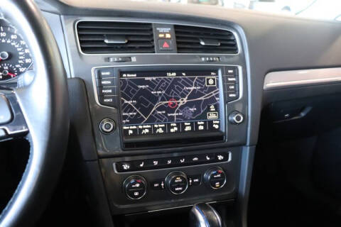 2016 Volkswagen e-Golf SEL Premium