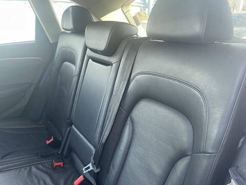 2013 Audi Q5 2.0T quattro Premium Plus