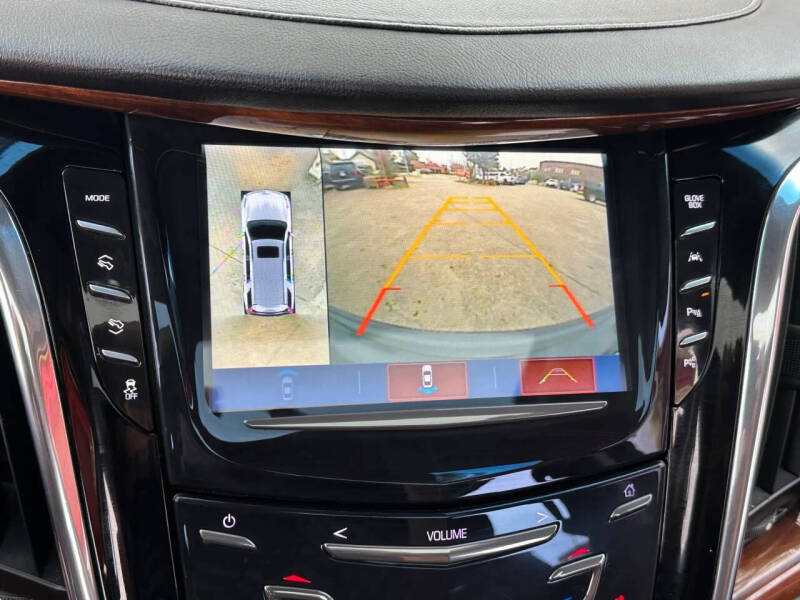 2017 Cadillac Escalade ESV Premium Luxury