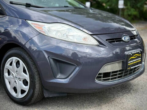 2012 Ford Fiesta SE
