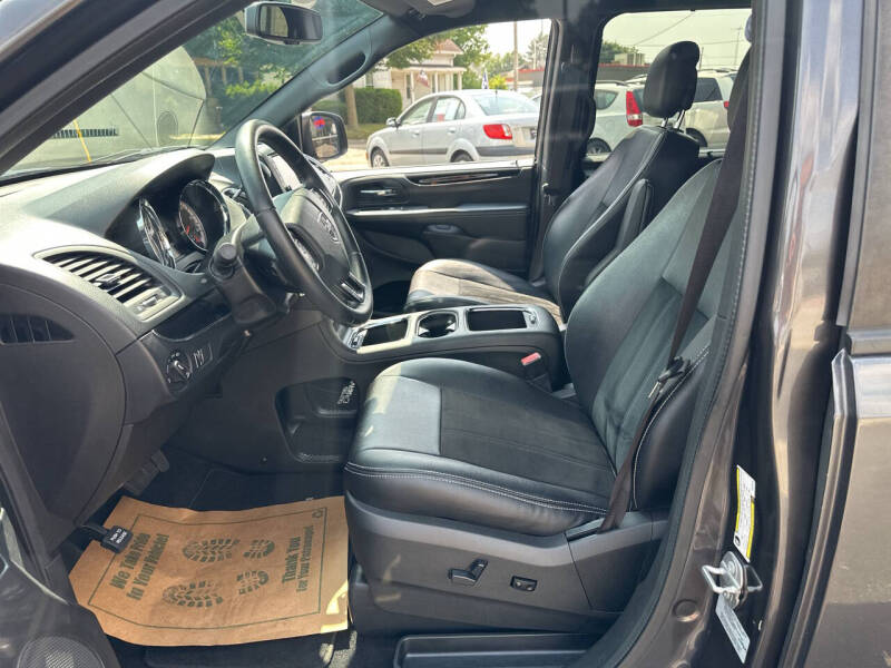2017 Dodge Grand Caravan SXT