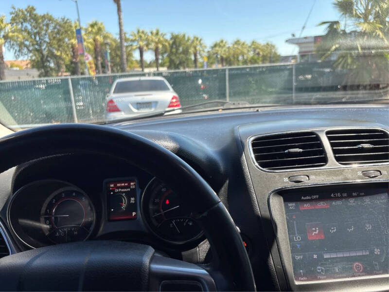 2019 Dodge Journey Crossroad