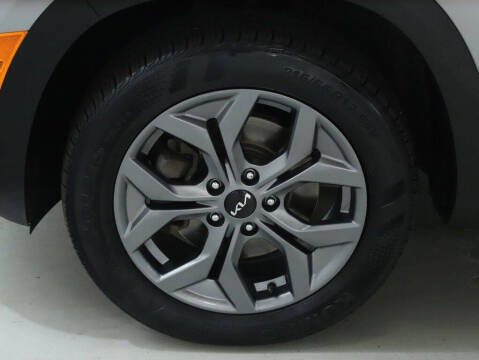 2024 Kia Seltos LX