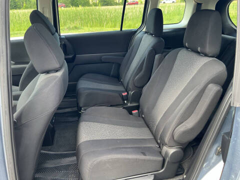 2012 Mazda MAZDA5 Touring