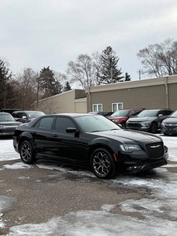 2019 Chrysler 300 S