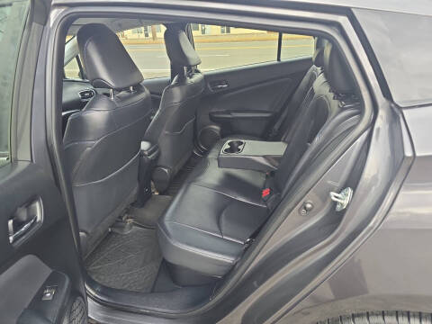 2018 Toyota Prius Four Touring